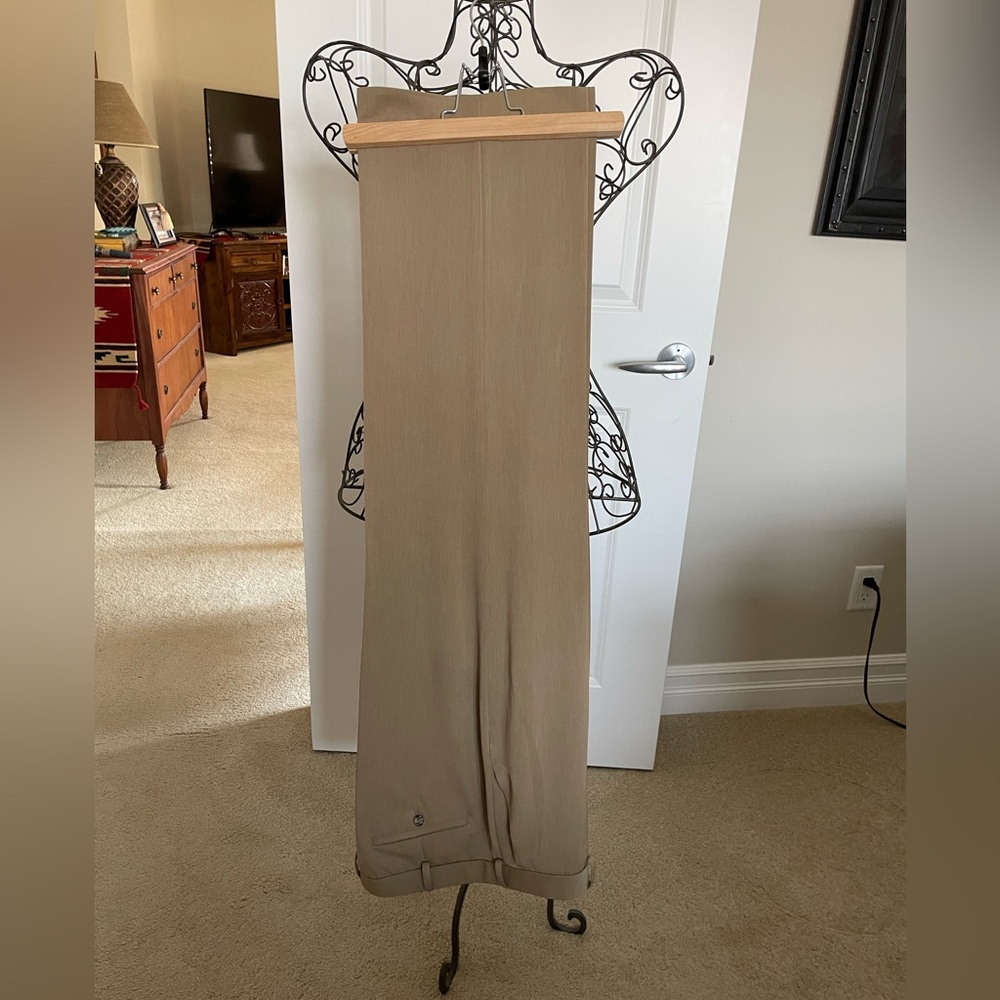 Men’s slacks